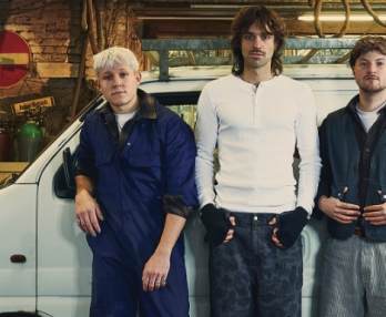 01099, Extra Aus Dresden Angereist Tour