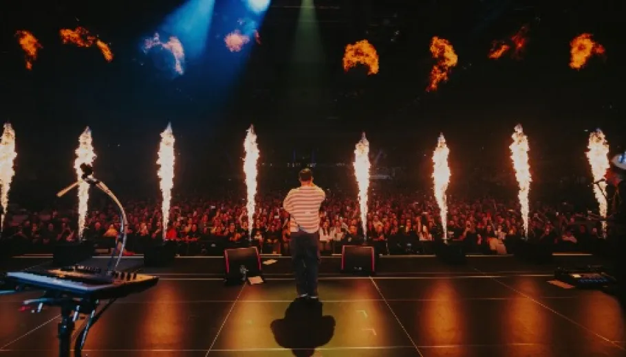 Nico Santos, Arena Tour 26