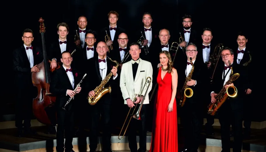 The World Famous Glenn Miller Orchestra directed by Uli Plettendorff