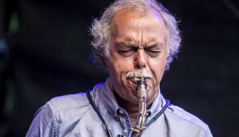 Un homenaje a Charlie, La música de Karlheinz Miklin
